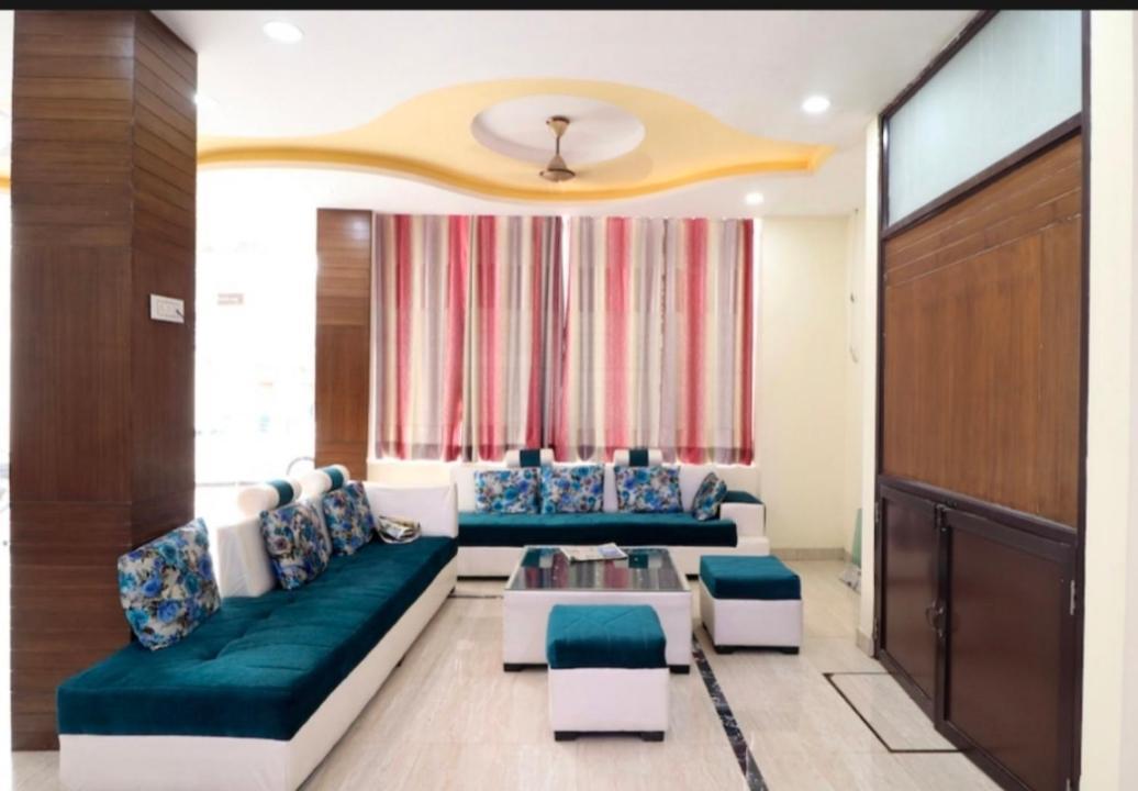 Hotel Kb Square Near Chandigarh Railway Station Exterior foto