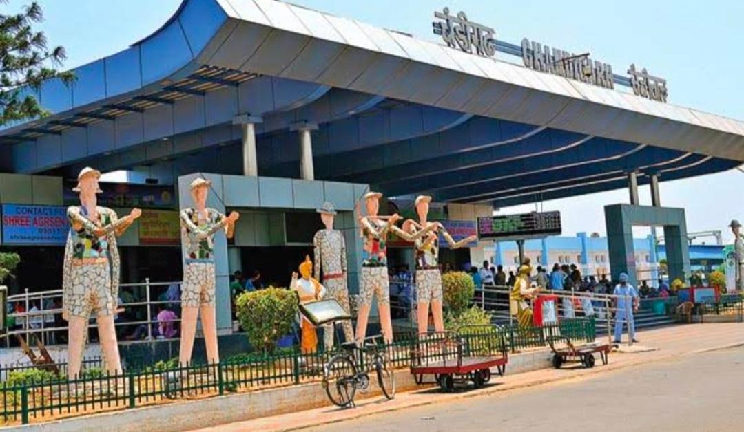 Hotel Kb Square Near Chandigarh Railway Station Exterior foto